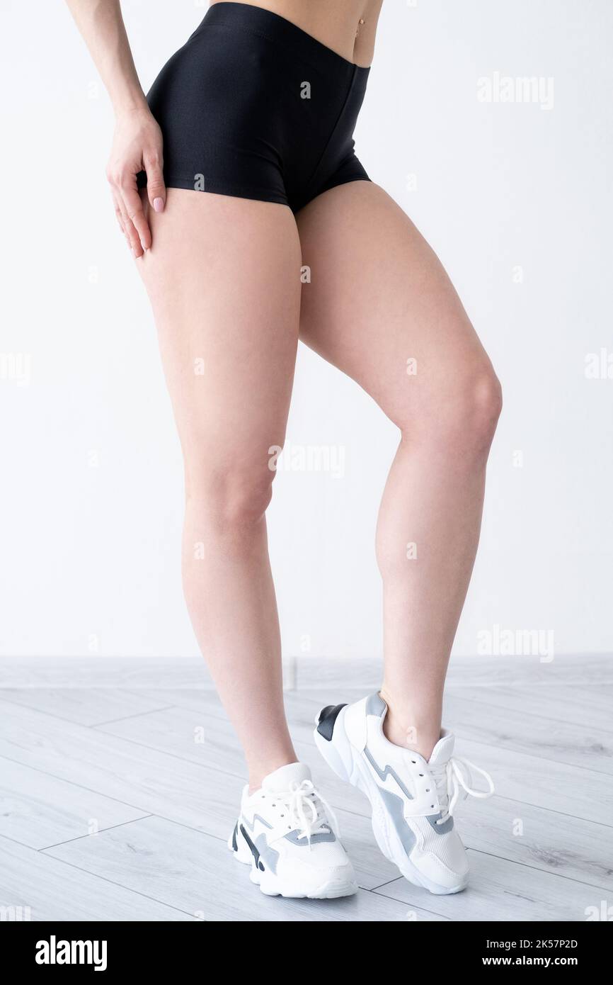 Fitness-Modell athletische Frau perfekten Körper Stockfoto