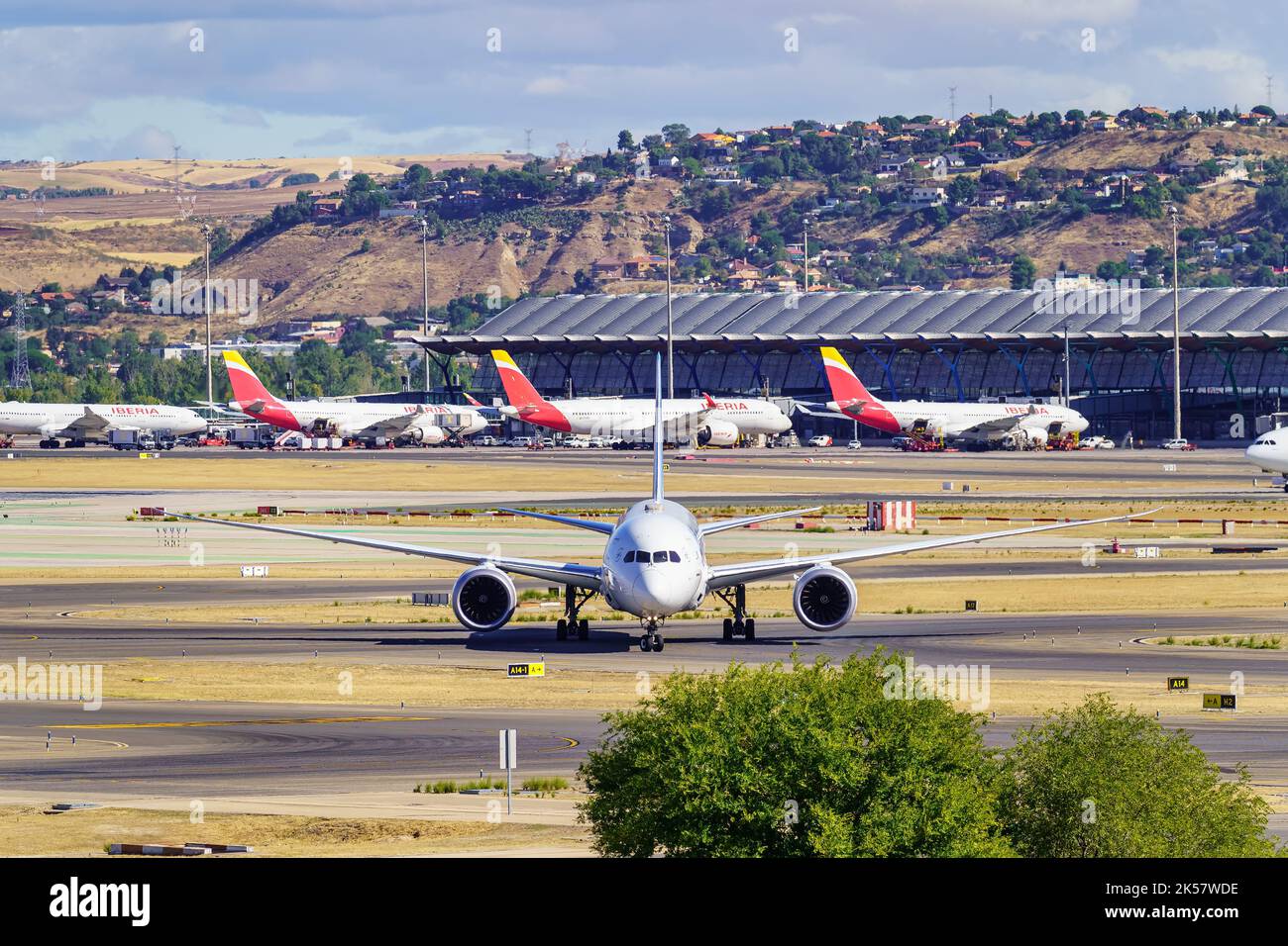 Madrid, Spanien, 30. Oktober 2022: Bau eines der Terminals des Flughafens Madrid Barajas. Stockfoto