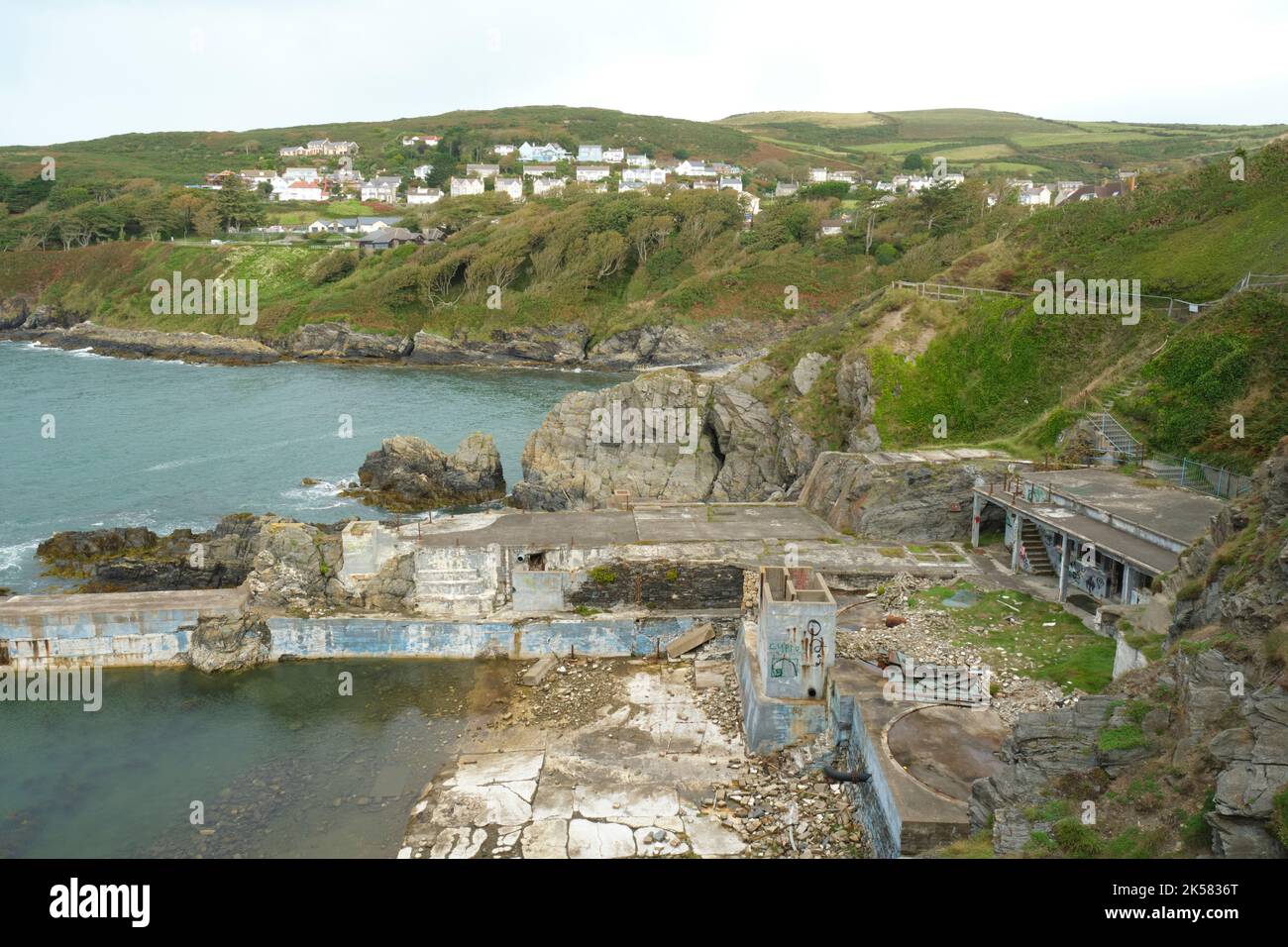 Das traurige und verlassene ehemalige lido oder Schwimmbad in Port Erin, Isle of man. Stockfoto