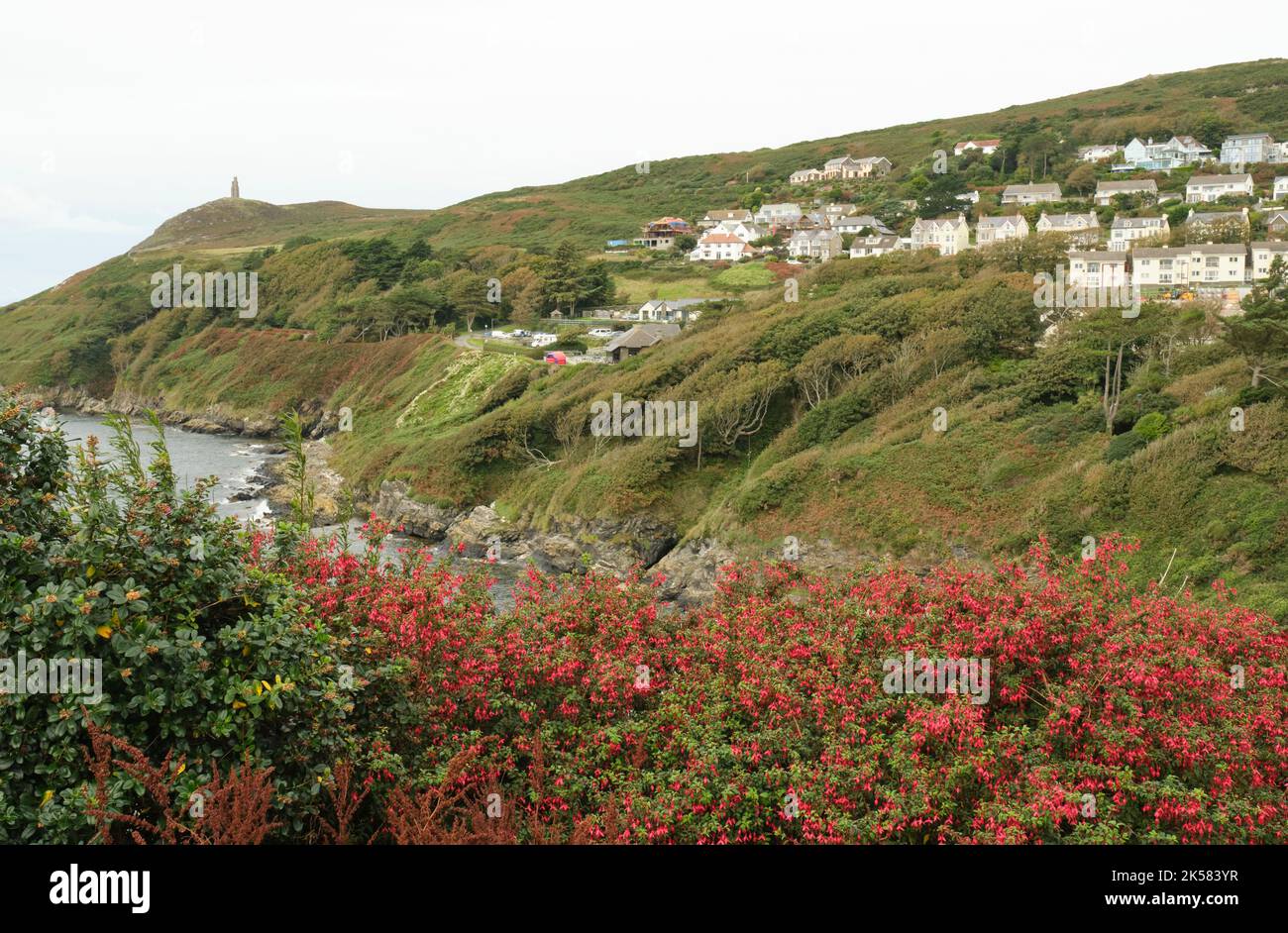 Blick auf Bradda Head und Milner's Tower, Port Erin, Isle of man. Stockfoto Blick auf Bradda Head und Milner's Tower, Port Erin, Isle of man. Stockfoto