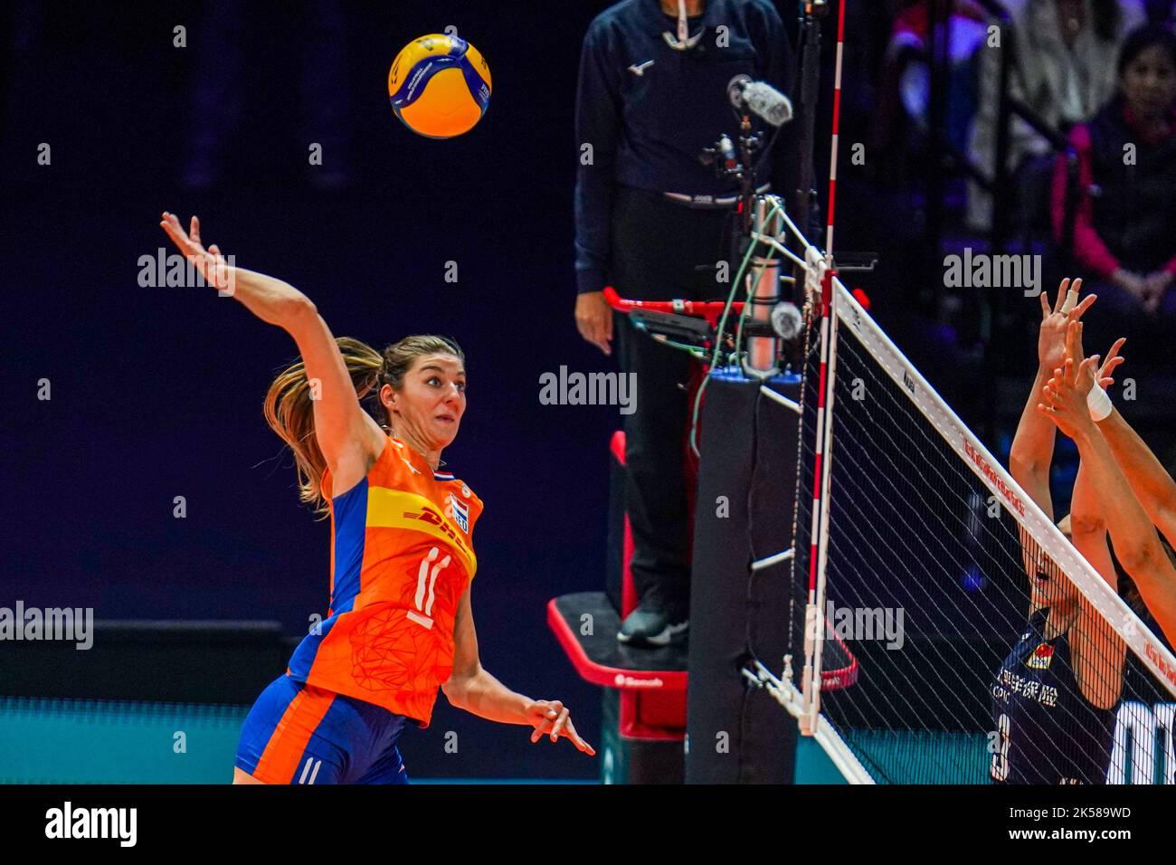 ROTTERDAM, NIEDERLANDE - 6. OKTOBER: Anne Buijs aus den Niederlanden ...