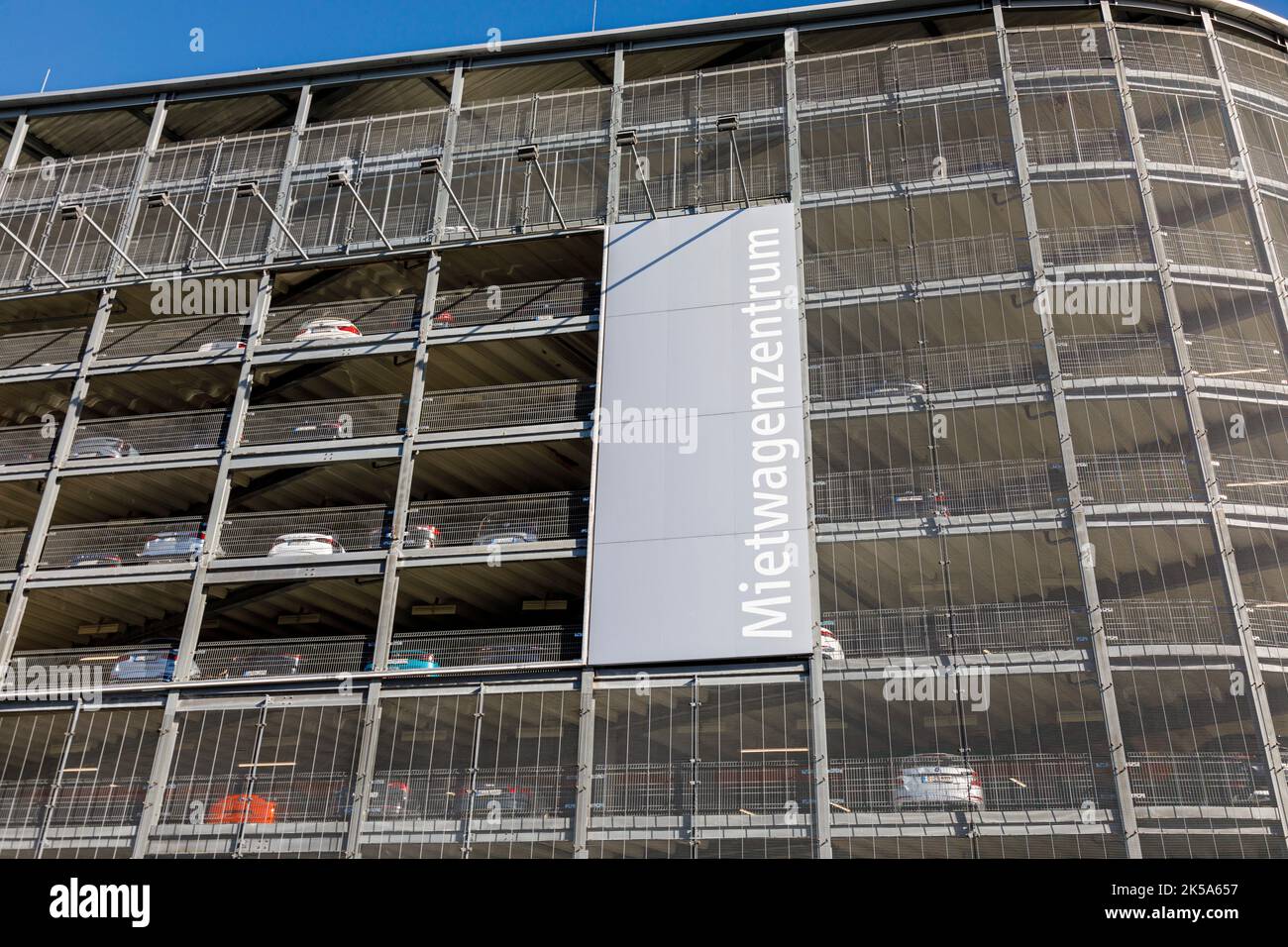 Bilder Von Parkhaus P3 Flughafen Düsseldorf www.alamy.de