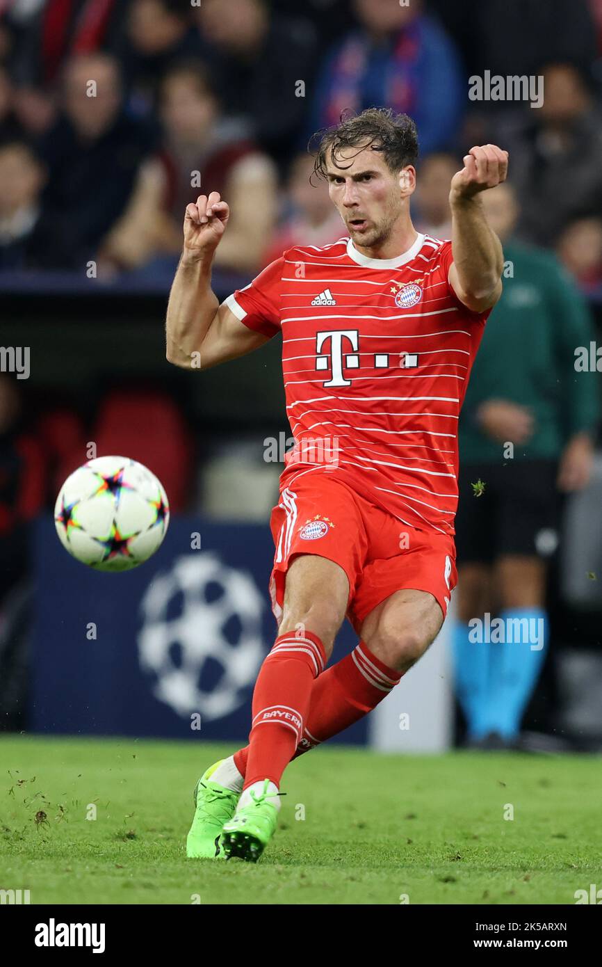 Leon Goretzka vom Bayern München FC Bayern MŸnchen - Viktoria Pilsen Plsen Fussball UEFA Champions League Saison 2022/ 2023 Allianz Arena 4.10.2022 © diebilderwelt / Alamy Stock Stockfoto