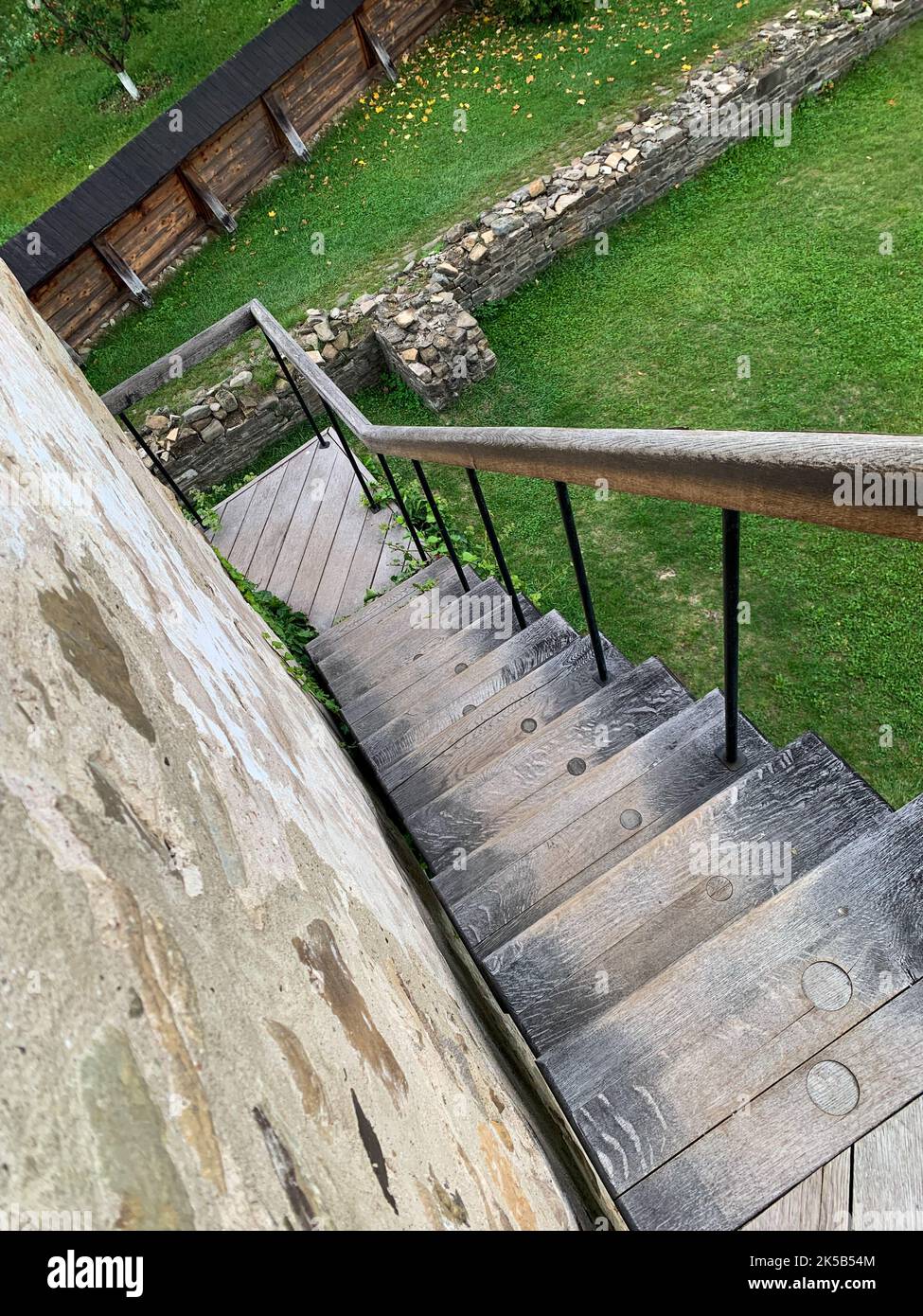 Eine Treppe hinunter aus dem Kloster Humor Stockfoto