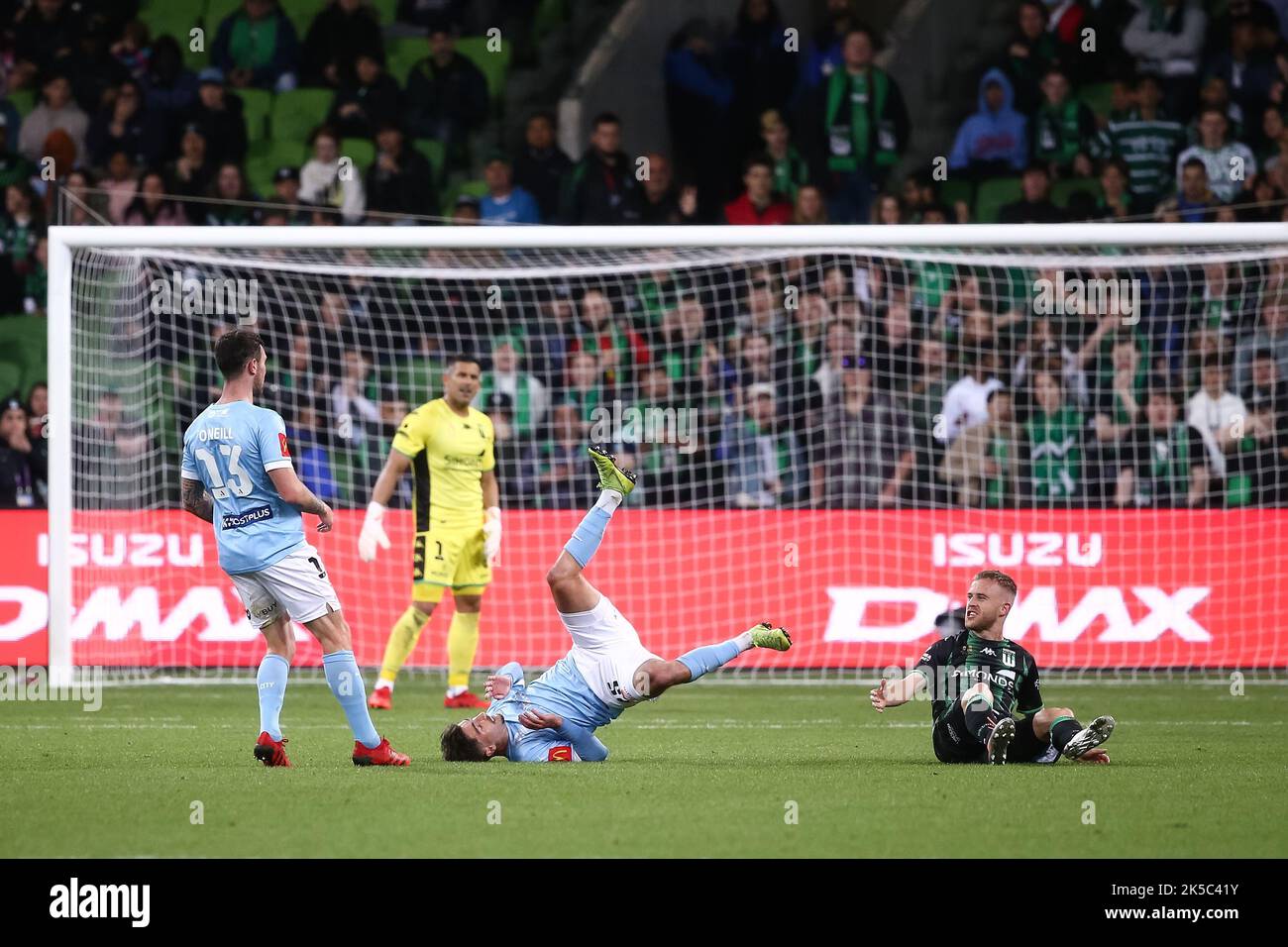 Melbourne, Australien, 7. Oktober 2022. Callum Talbot des FC Melbourne City fällt während des A-League-Fußballspiels zwischen Melbourne City und Western United im AAMI Park am 07. Oktober 2022 in Melbourne, Australien. Kredit: Dave Hewison/Alamy Live Nachrichten Stockfoto Melbourne, Australien, 7. Oktober 2022. Callum Talbot des FC Melbourne City fällt während des A-League-Fußballspiels zwischen Melbourne City und Western United im AAMI Park am 07. Oktober 2022 in Melbourne, Australien. Kredit: Dave Hewison/Alamy Live Nachrichten Stockfoto