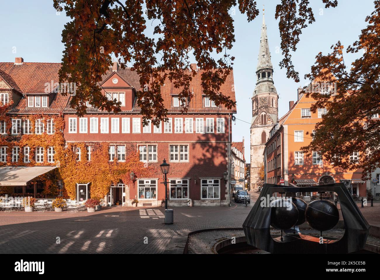 Ballhofplatz in der Altstadt von Hannover im Herbst Stockfoto