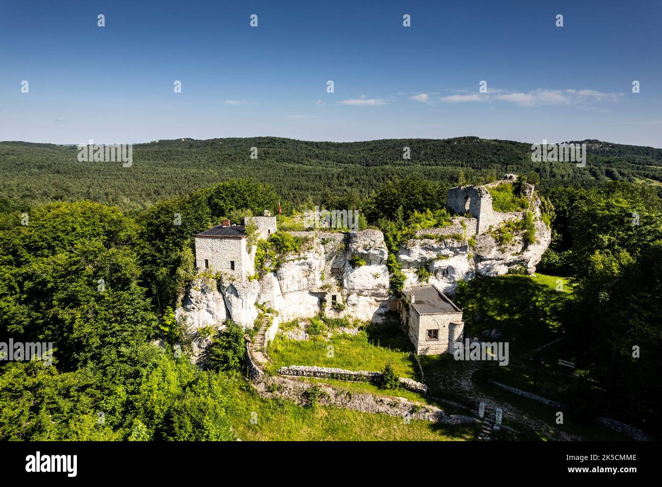 Europa, Polen, Schlesien, Krakau-Czestochowa-Hochland, polnisches Jura-Hochland - Schloss Bakowiec in Morsko Stockfoto