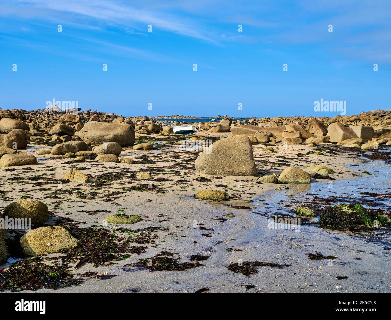 An der Atlantikküste bei Plouescat, Bretagne, Frankreich Stockfoto