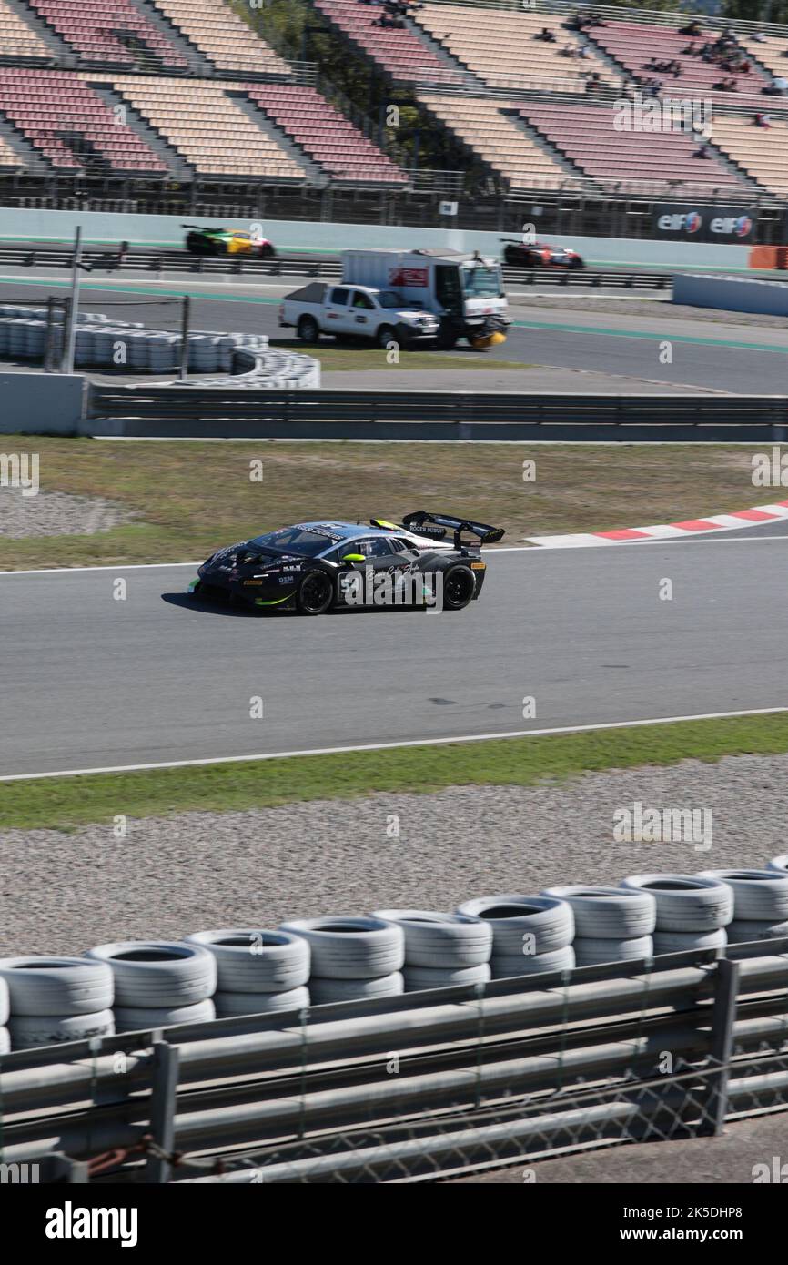 1. Oktober 2022 Lamborghini Huracán Super Trofeo Evo tritt beim Super Trofeo-Rennen beim Festival of Speed auf dem Circuit of Catalonia in Barcelona, Spanien, an Stockfoto