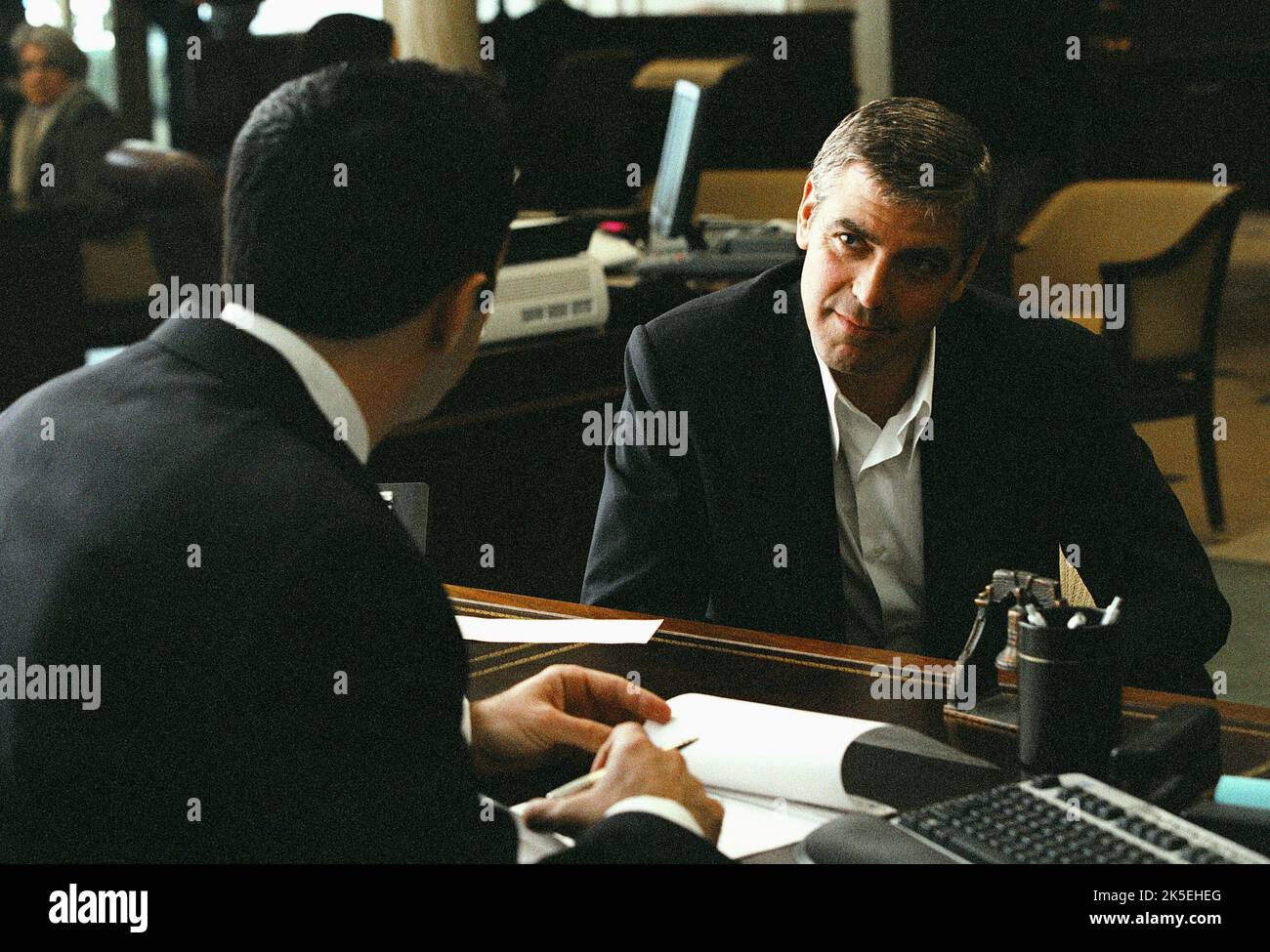 GEORGE CLOONEY, OCEAN'S TWELVE, 2004 Stockfoto