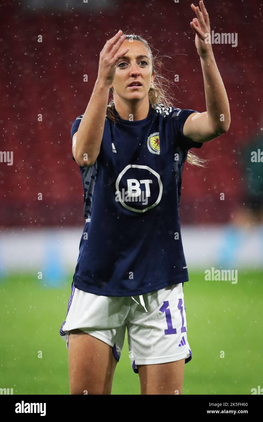 LISA EVANS, voller Name Lisa Catherine Evans, eine schottische internationale Fußballspielerin, fotografiert während einer Trainingseinheit Stockfoto