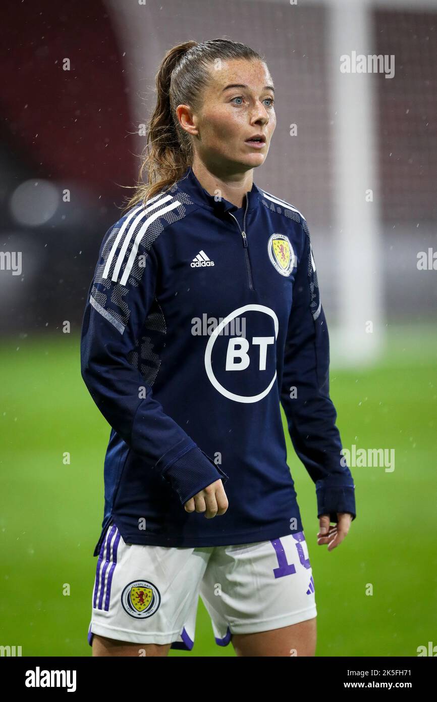 CHRISTIE MURRAY, eine schottische Fußballspielerin, fotografiert während einer Aufwärm- und Trainingseinheit im Hampden Park Glasgow Scotland Stockfoto