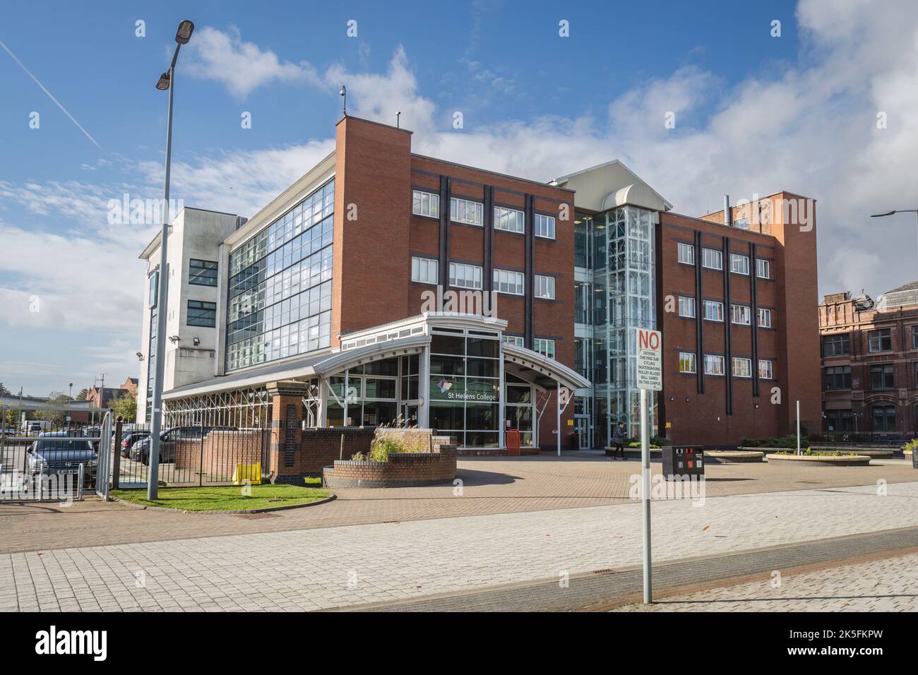 06.10.2022 St Helens, Merseyside, Großbritannien einer der größten Anbieter von Fort- und Hochschulbildung im Nordwesten, mit einer nachgewiesenen Erfolgsbilanz von Providi Stockfoto