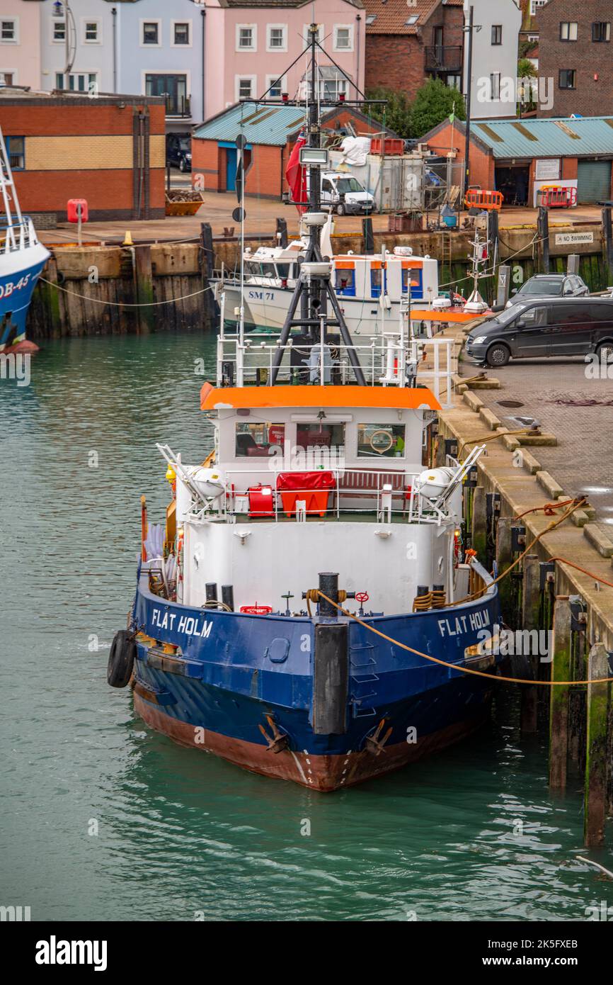 MV Flat Holm Vermessungsschiff neben dem Fischkai im Hafen von portsmouth, großbritannien, Stockfoto