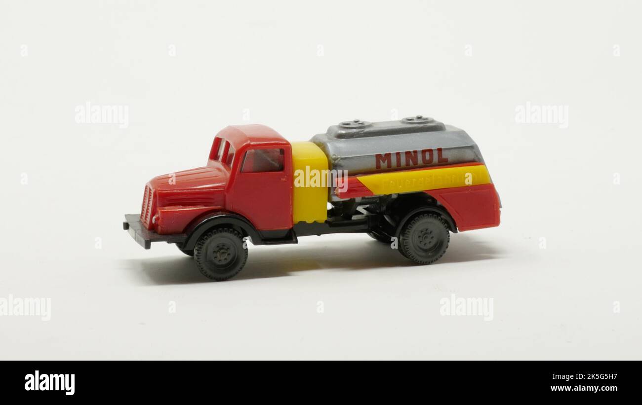 1989 Batmobil Diecast Modell 1:18 - Nostalgisches Sammlerstück