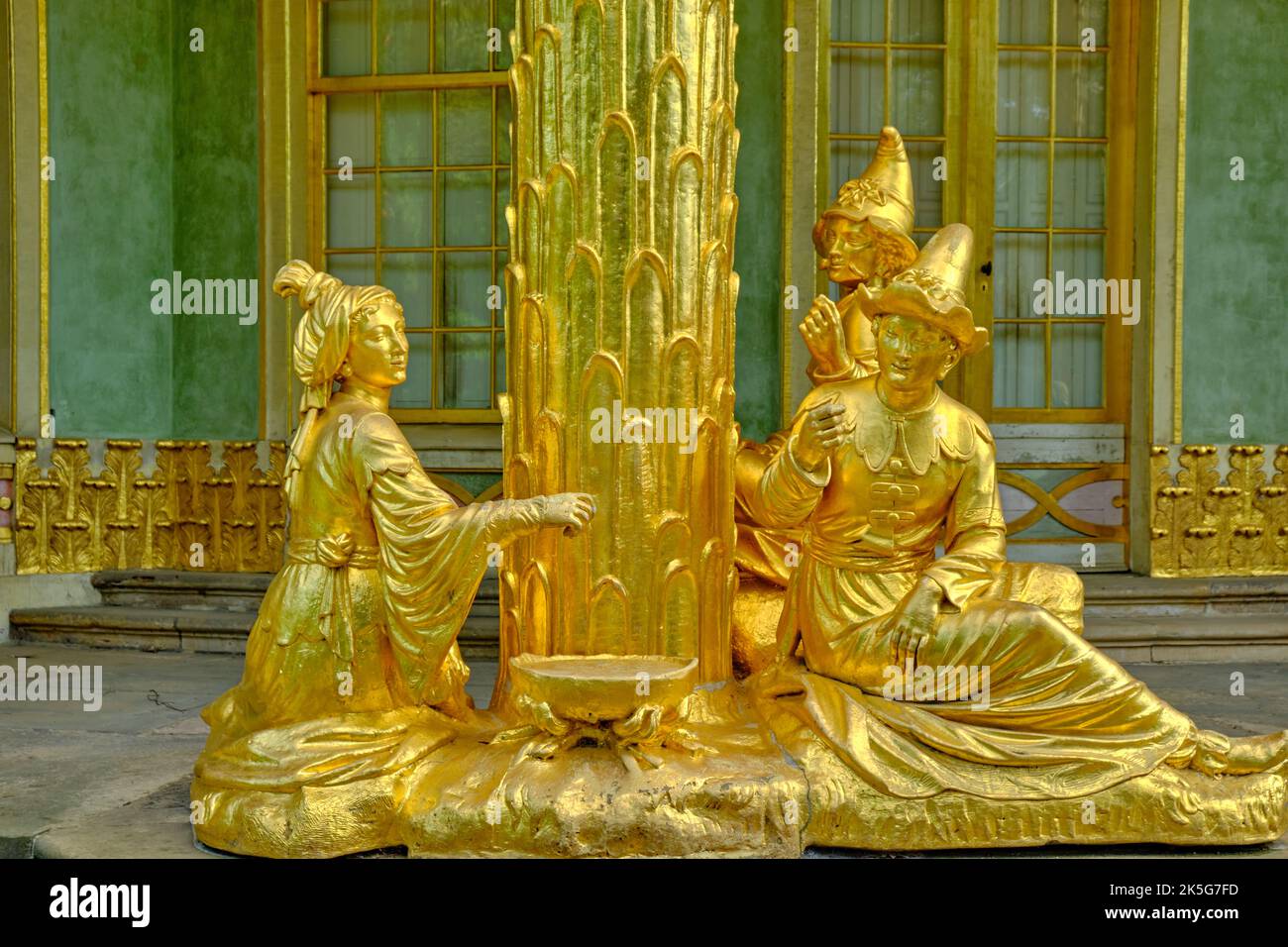 Gartenpavillon Chinesisches Haus, ein Rokokogebäude im Chinoiserie-Stil, Sanssouci Park, Potsdam, Brandenburg, Deutschland. Stockfoto