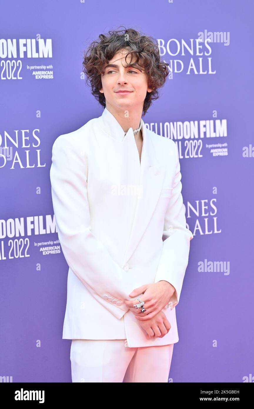 London, Großbritannien. 08. Oktober 2022. Timothée Chalamet kommt am 8.. Oktober 2022 in der South Bank, Royal Festival Hall, London, Großbritannien, zur Weltpremiere des BFI London Film Festival’s 2022. Quelle: Siehe Li/Picture Capital/Alamy Live News Stockfoto