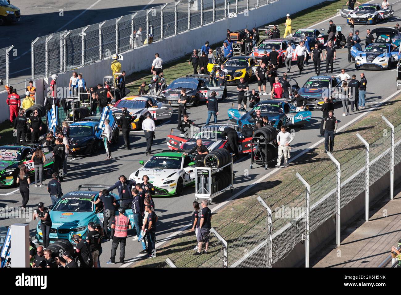 Start des Grid beim Festival of Speed, Festival de Velocidad, auf dem Circuit of Catalonia in Barcelona, Montmelo, Spanien am 1. Oktober 2022 Stockfoto