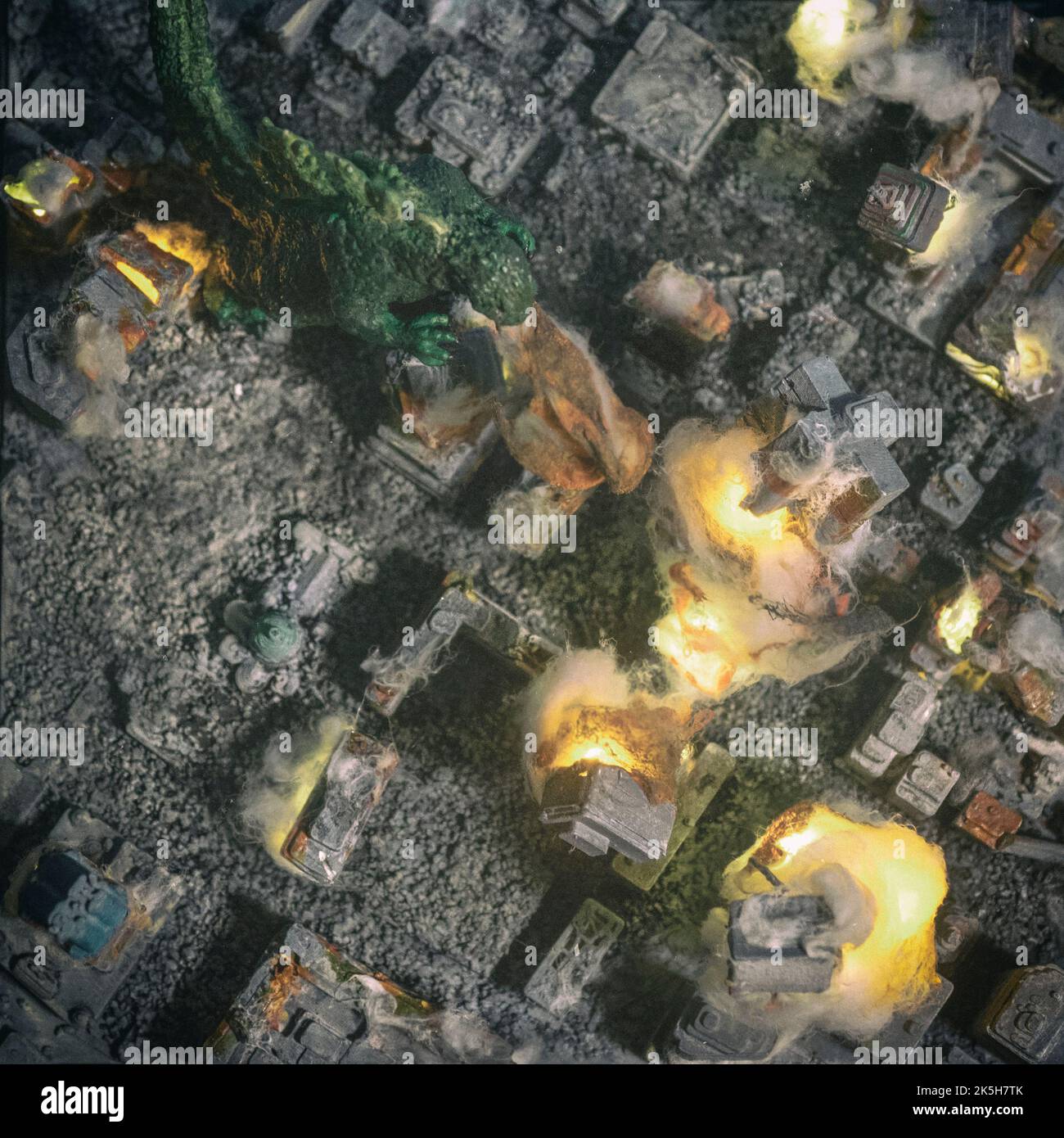 Godzilla greift Montreal City an Stockfoto