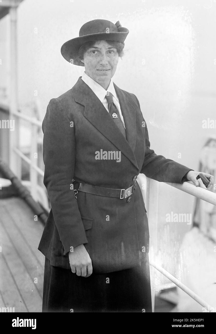 Olave Baden-Powell, Olave St Clair Baden-Powell, Baroness Baden-Powell (1889 – 1977) First Chief Guide for Britain und die Frau von Robert Baden-Powell, 1. Baron Baden-Powell, der Gründer von Scouting und Mitbegründer von Girl Guides. Stockfoto