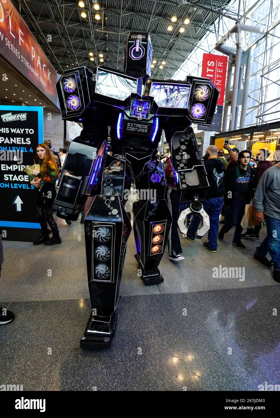 New York, USA. 8. Okt 2022. 10/0802022 New York City, NY Comic Con New York City, gehalten im Jacob Javitz Center in New York City, Samstag, 8. Oktober 2022. Foto von Jennifer Graylock-Alamy News Stockfoto