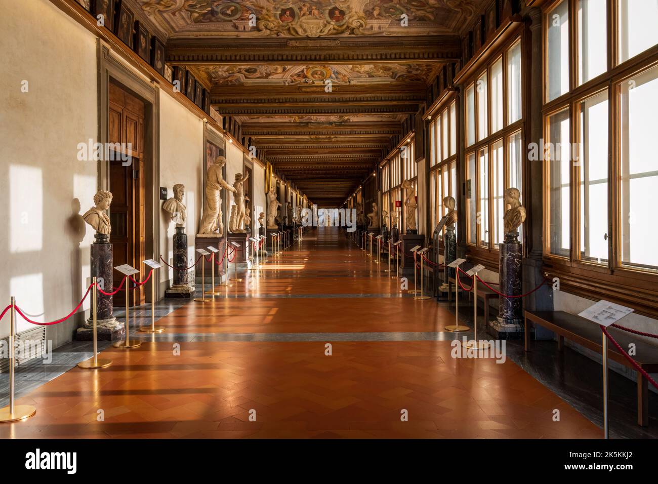 Die römischen Büsten in den Uffizien in Florenz, Italien Stockfoto