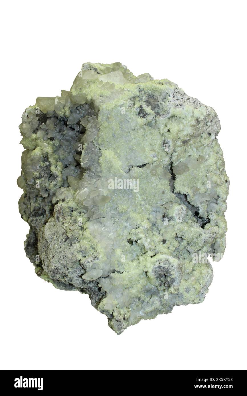 Gelbe Apophyllit-Kristalle mit Calcit und Harmotom - Korsnas Mine, Svartoren, Finnland Stockfoto