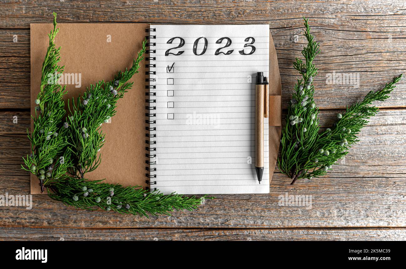 Neujahr Stillleben 2023. Stockfoto