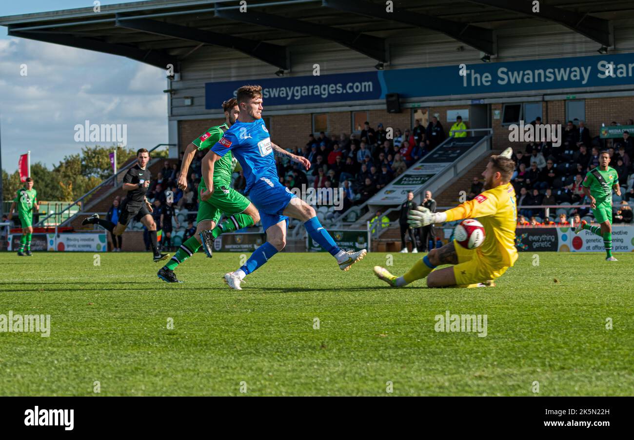 Warrington Rylands nimmt Nantwich Town bei der FA Trophy, Nantwich, Ches hire, England, am 8.. 2022. Credit Mark Percy/Alamy Stockfoto. Stockfoto