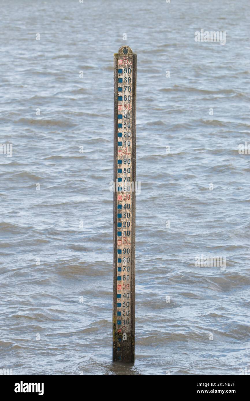 Gezeitenmessstation im Wattenmeer. Niederlande. 2022 Stockfoto