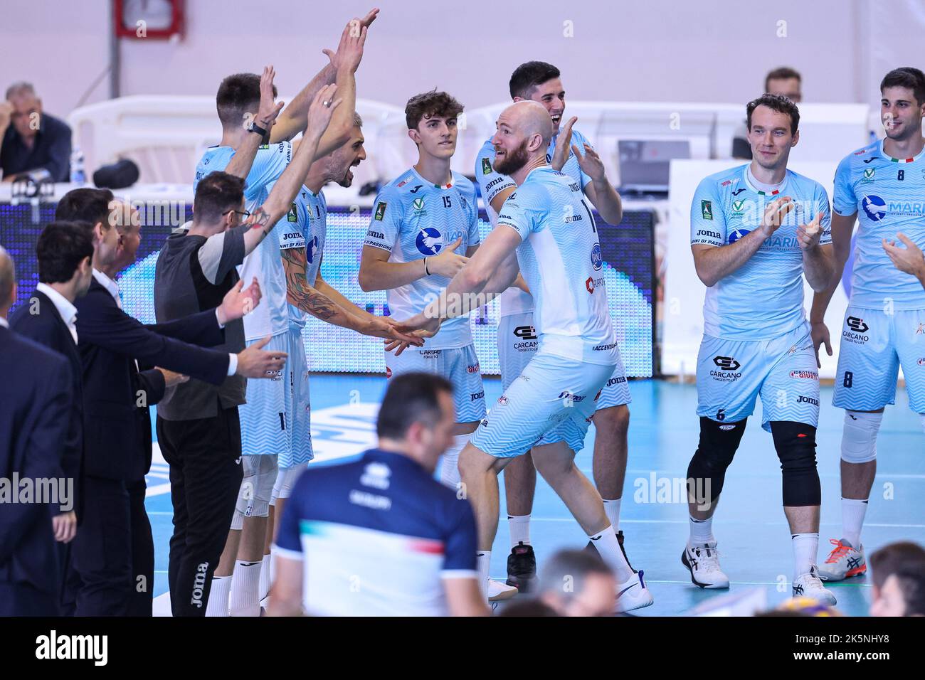 PalaBianchini, Latina, Italien, 09. Oktober 2022, Top Volley Cisterna während der Top Volley Cisterna gegen Gioiella Prisma Taranto - Volleyball Italienische Serie A Männer Superliga Meisterschaft Stockfoto