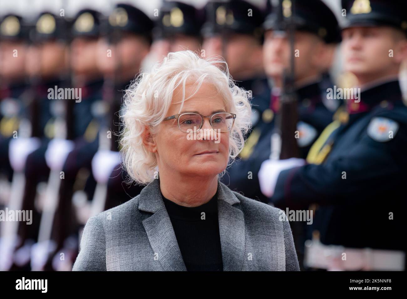 2022-10-08. Besuch in Litauen. Bundesverteidigungsministerin Christine Lambrecht (SPD). Stockfoto