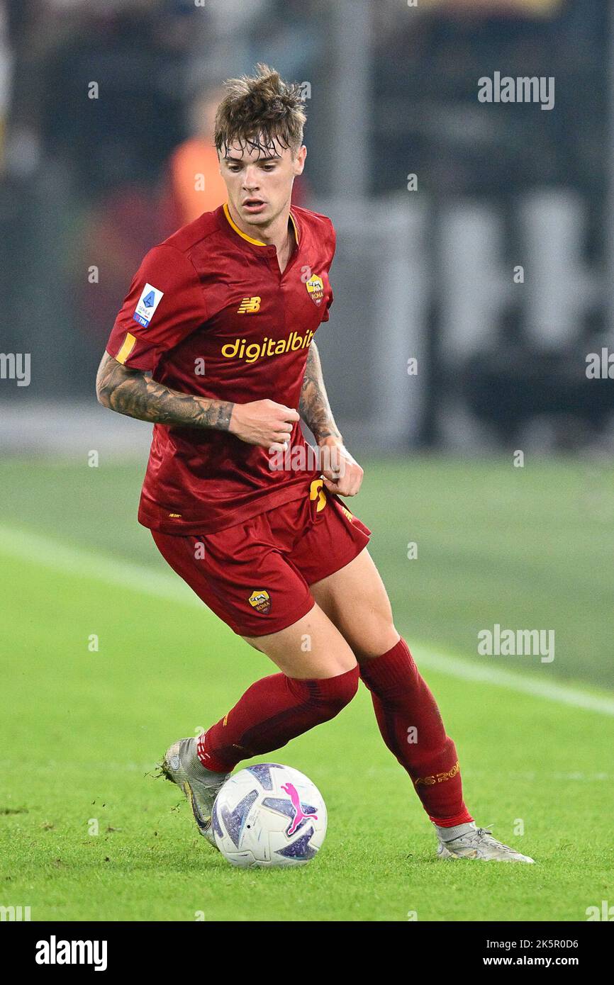 Nicola Zalewski während der Serie A 2022 2023 Match, Olimpico Stadium, Roma gegen Lecce 9. Oktober 2022 (Foto von AllShotLive/Sipa USA) Quelle: SIPA USA/Alamy Live News Stockfoto