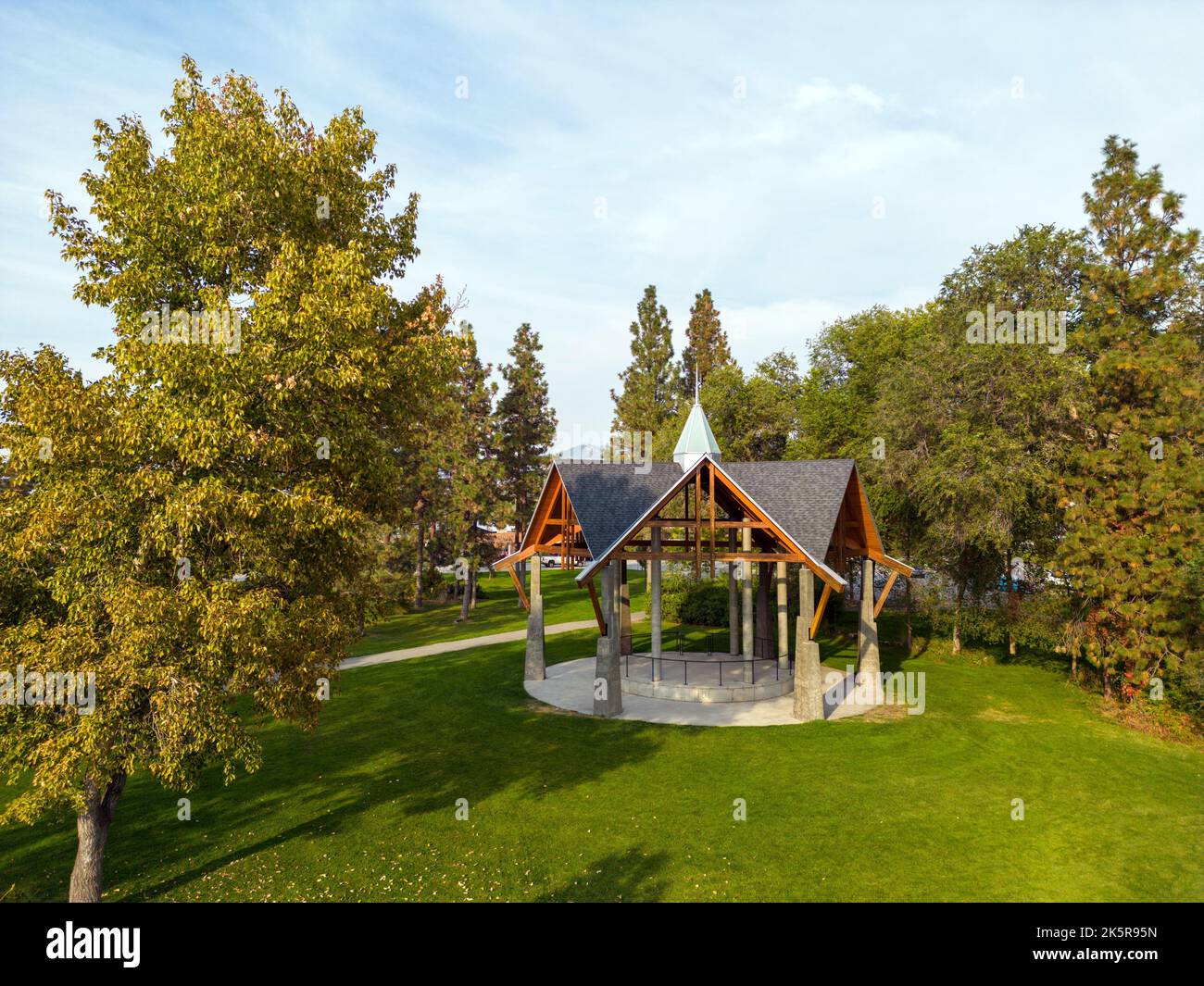 Pavillon im Skaha Lake Park in Penticton, British Columbia, Kanada im Okanagan Valley. Stockfoto