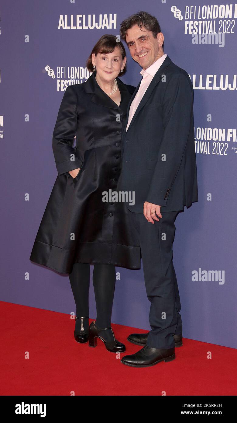 Oct 09, 2022 - London, England, UK - Heidi Thomas und Stephen McGann bei der 66. BFI London Film Festival Special Presentation - Allelujah European Stockfoto