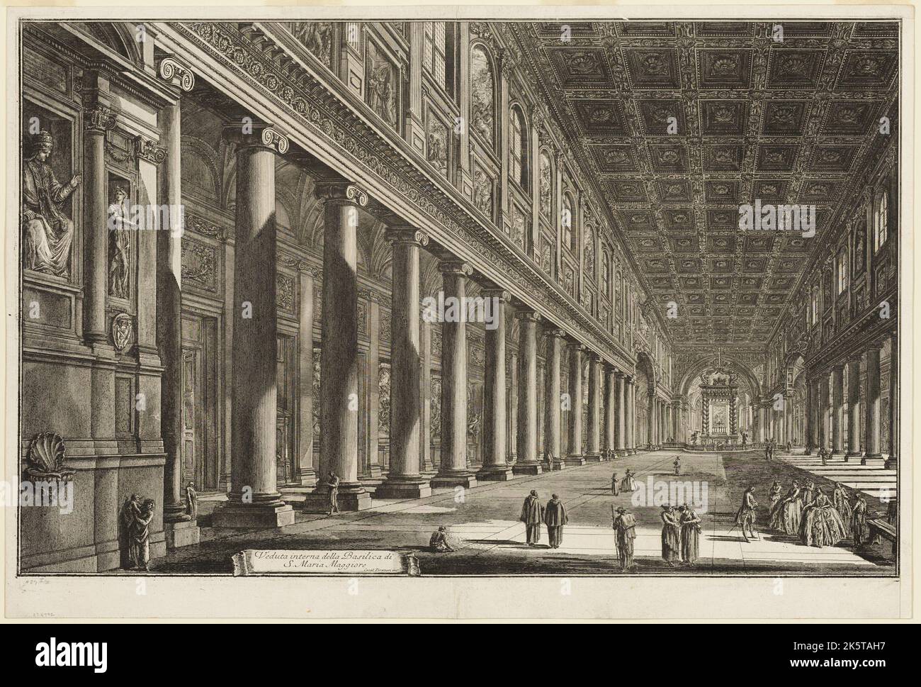 Giovanni Battista Piranesi - Radierung auf schwerem elfenbeinfarbenem Papier - Innenansicht der Basilika S. Paolo Stockfoto