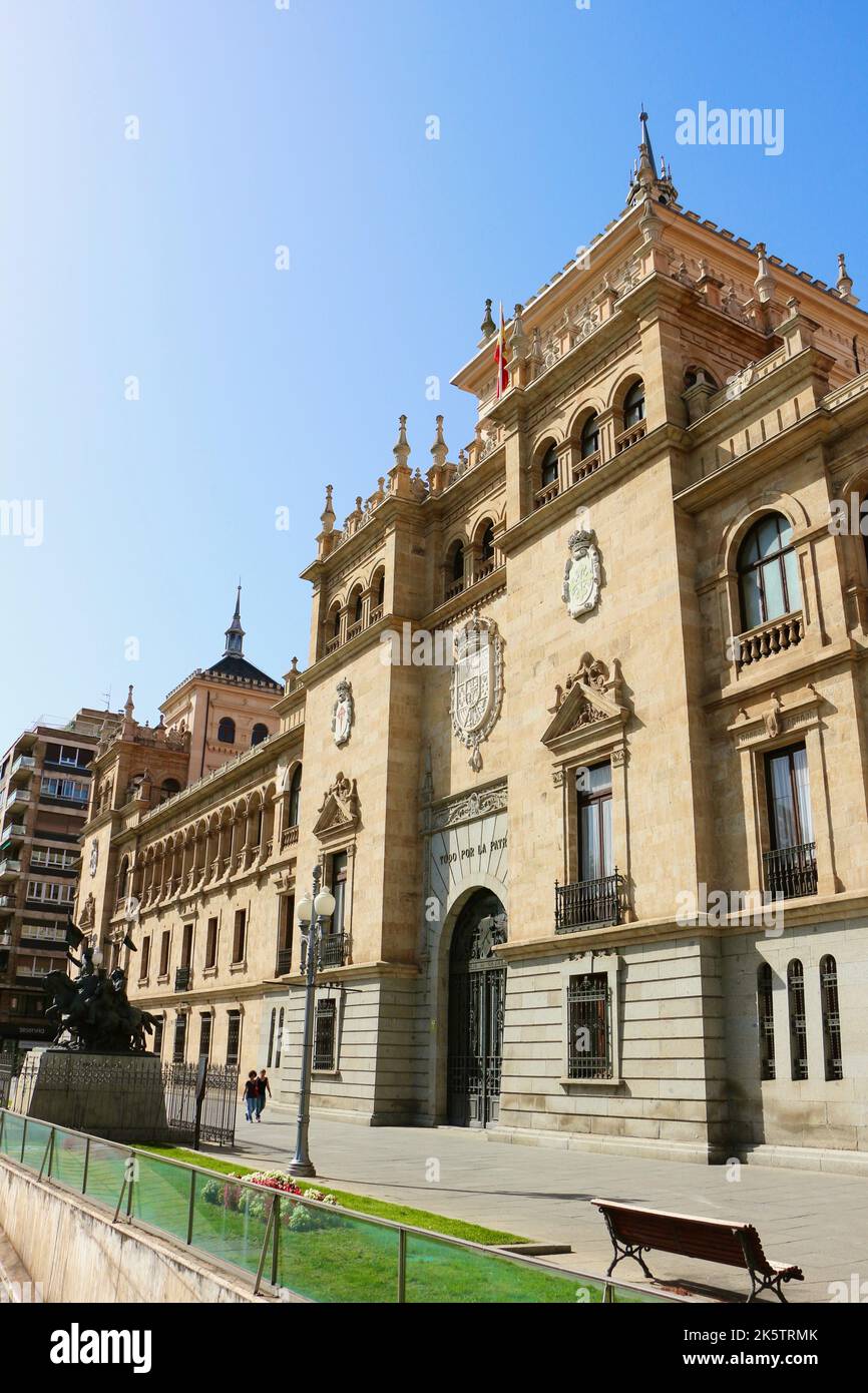Fassade der Militärakademie in Valladolid Kastilien und Leon Spanien Stockfoto