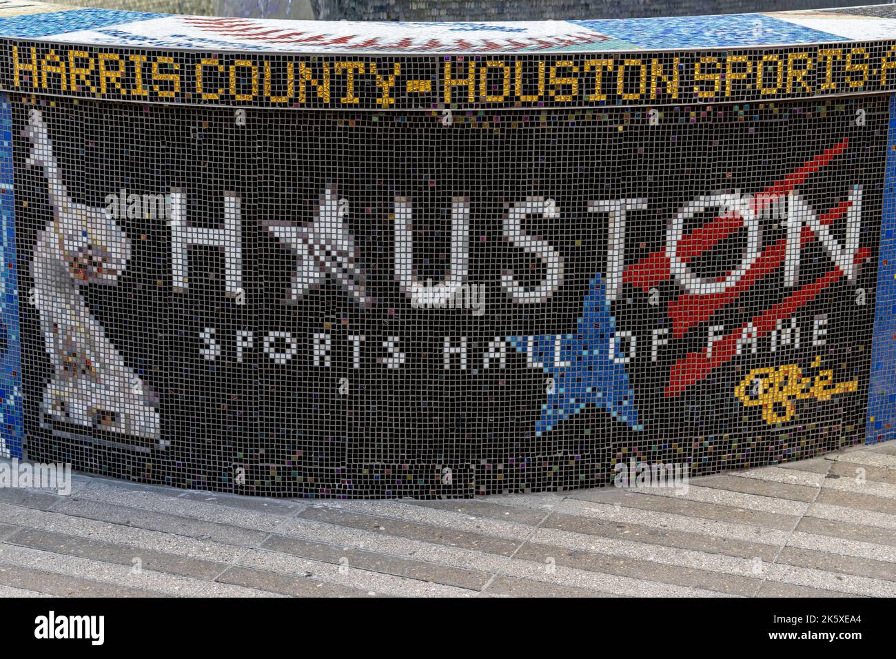 Harris County Houston Sports Authority Fountain Reveal und Houston Sports Hall of Fame 2023 Class Reveal am Donnerstag, den 29. September 2022, im Green Street Fountain in Houston, Texas. (Tom Walko/Image of Sport) Stockfoto