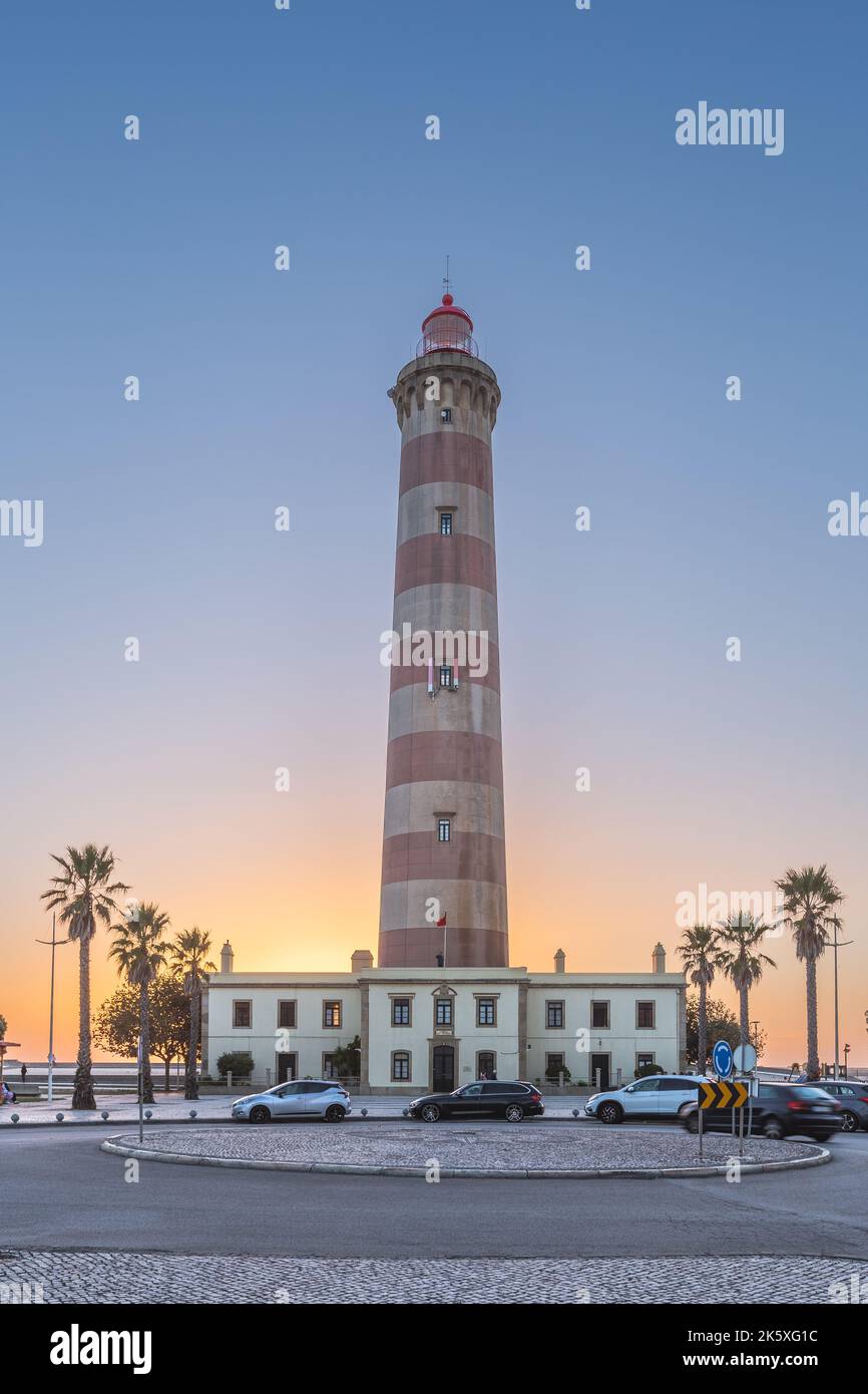 Leuchtturm. Barra Strand in Aveiro, Portugal. Aveiro Lighthouse. Das höchste in Portugal und eines der höchsten der Welt Stockfoto
