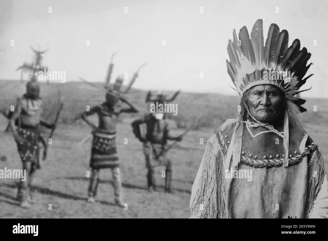 Geronimo war der berühmteste ApacheChef und kämpfte über