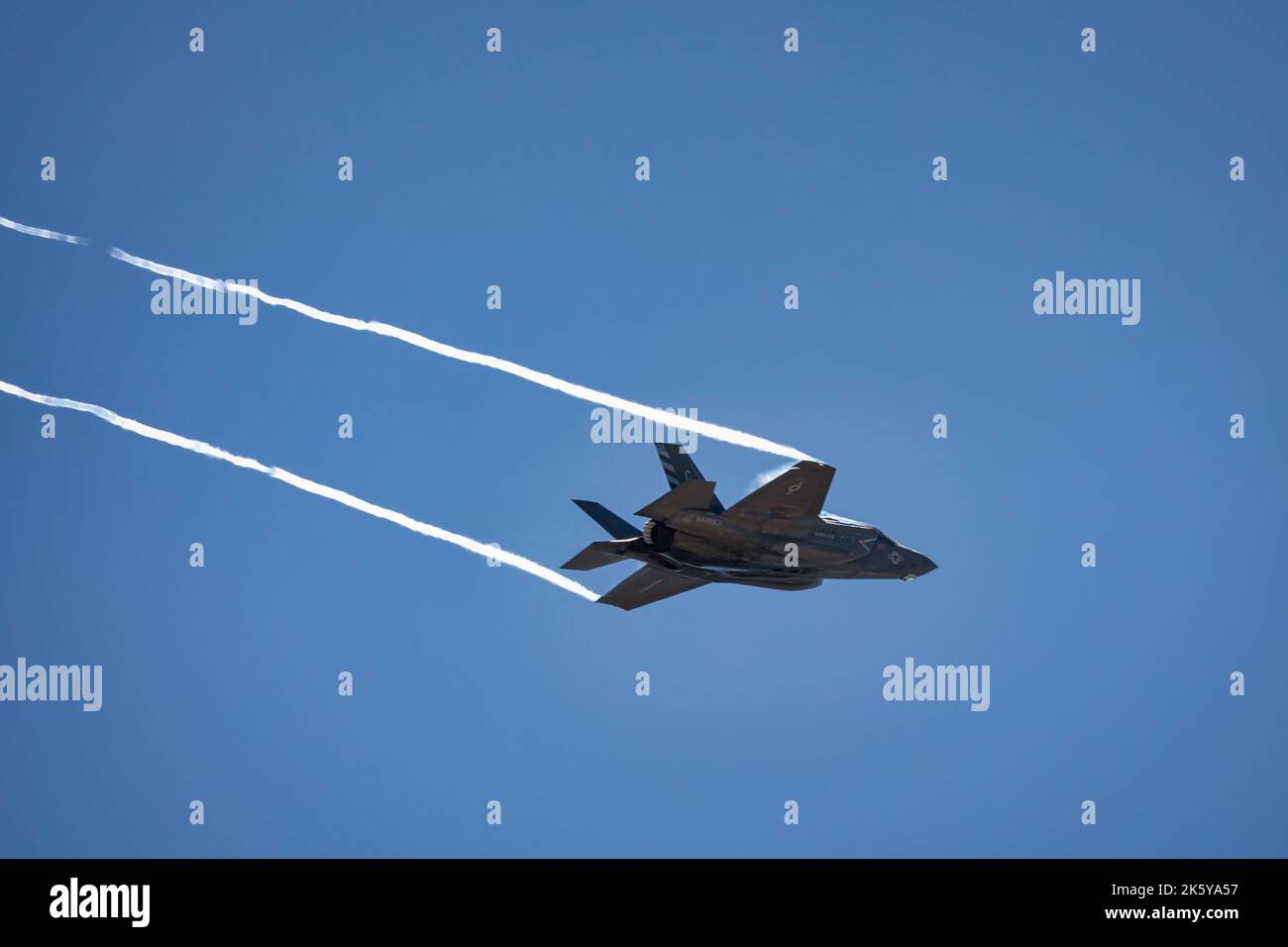 Miramar, Kalifornien, USA - 22. September 2022: Ein V-22 Fischadler nimmt an der Demonstration der Marine Air-Ground Task Force (MAGTF) beim Mirama 2022 Teil Stockfoto