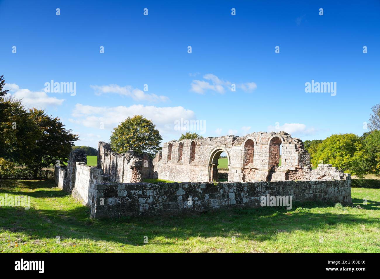 Überreste der Priory White Ladies, auch bekannt als St. Leonard's Priory, Shropshire, Großbritannien Stockfoto