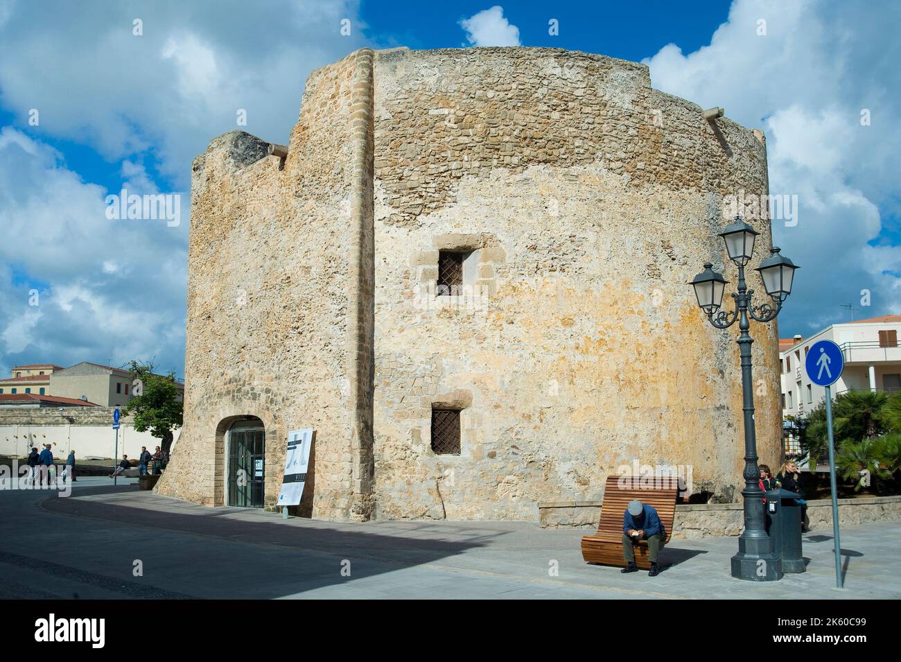 Sardinien torre di san giovanni Fotos und Bildmaterial in hoher