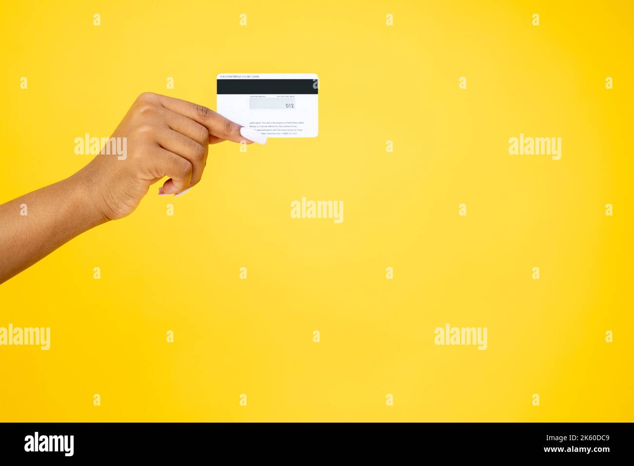 Bargeldlose Zahlung Banküberweisung Hand Kreditkarte Stockfoto