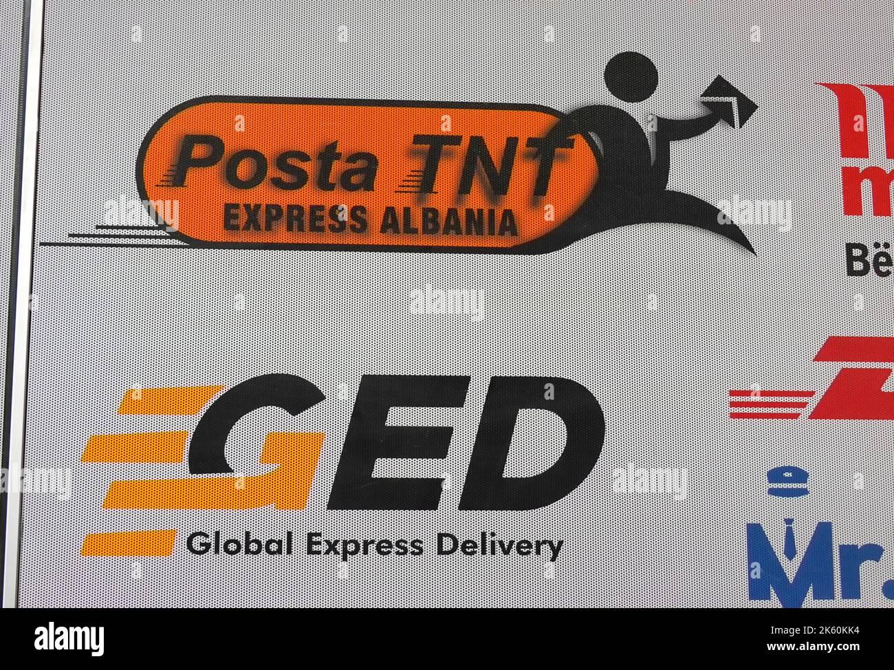 GED Global Express Delivery, Posta TNT Express Albania, Saranda, Republik Albanien Stockfoto