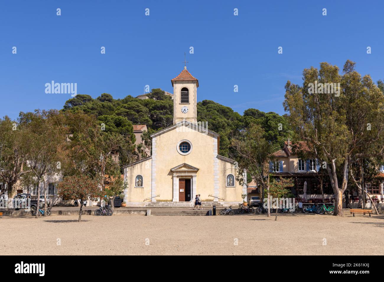 Kirche Sainte Anne auf der Insel Porquerolles, Frankreich, Var Stockfoto