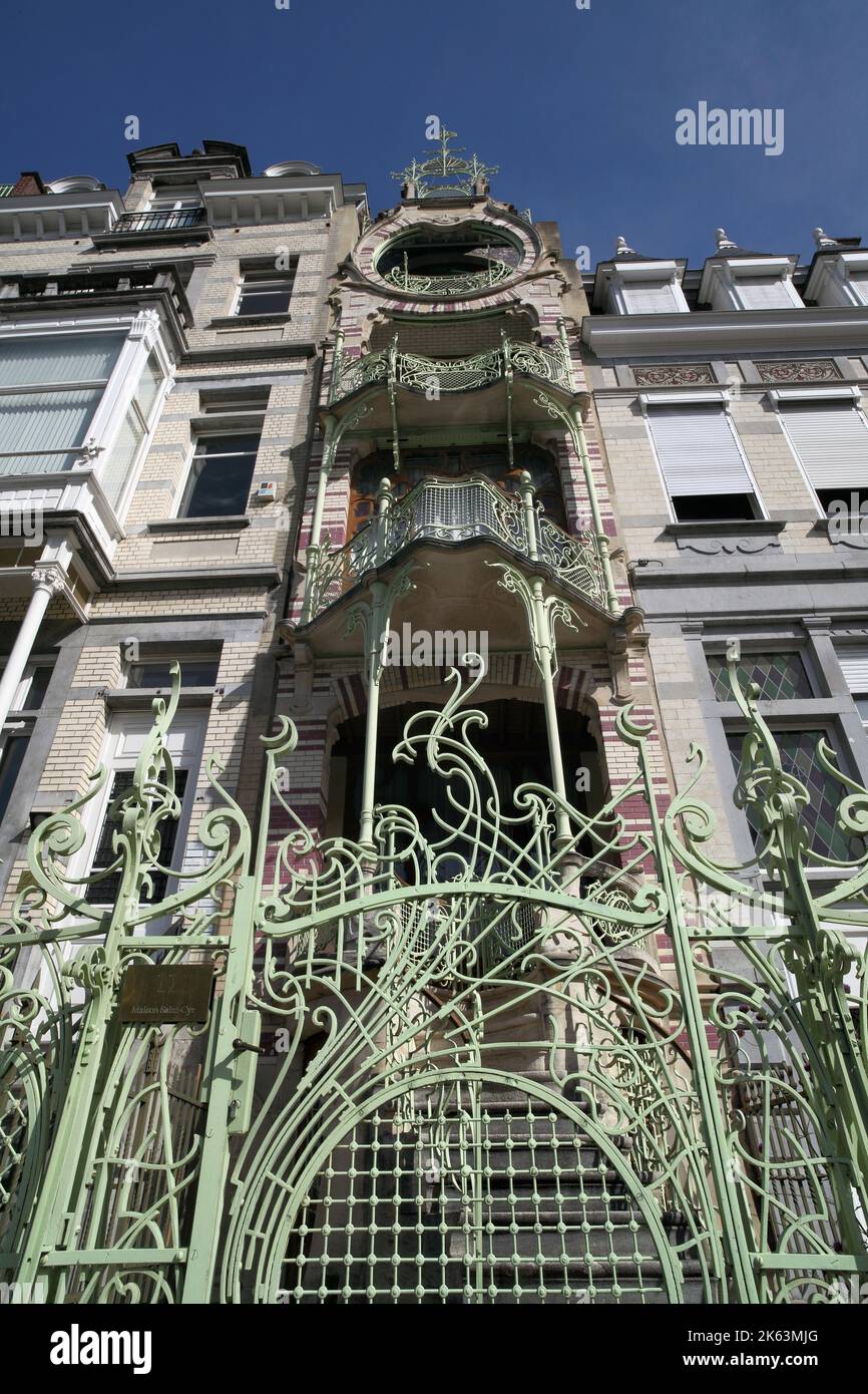 Saint Cyr House, ein Jugendstilgebäude am Place Ambiorix in Brüssel. Architekt: Gustave Strauven. Stockfoto