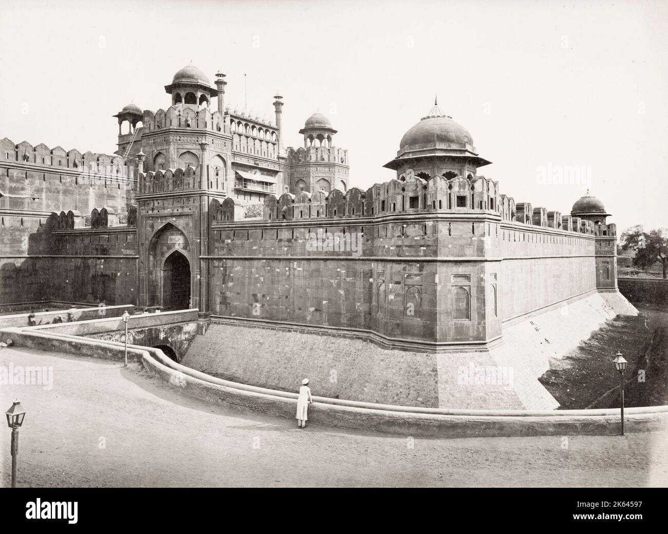 Vintage 19. Jahrhundert Foto: The Lahore Gate, Delhi, Indien. Stockfoto