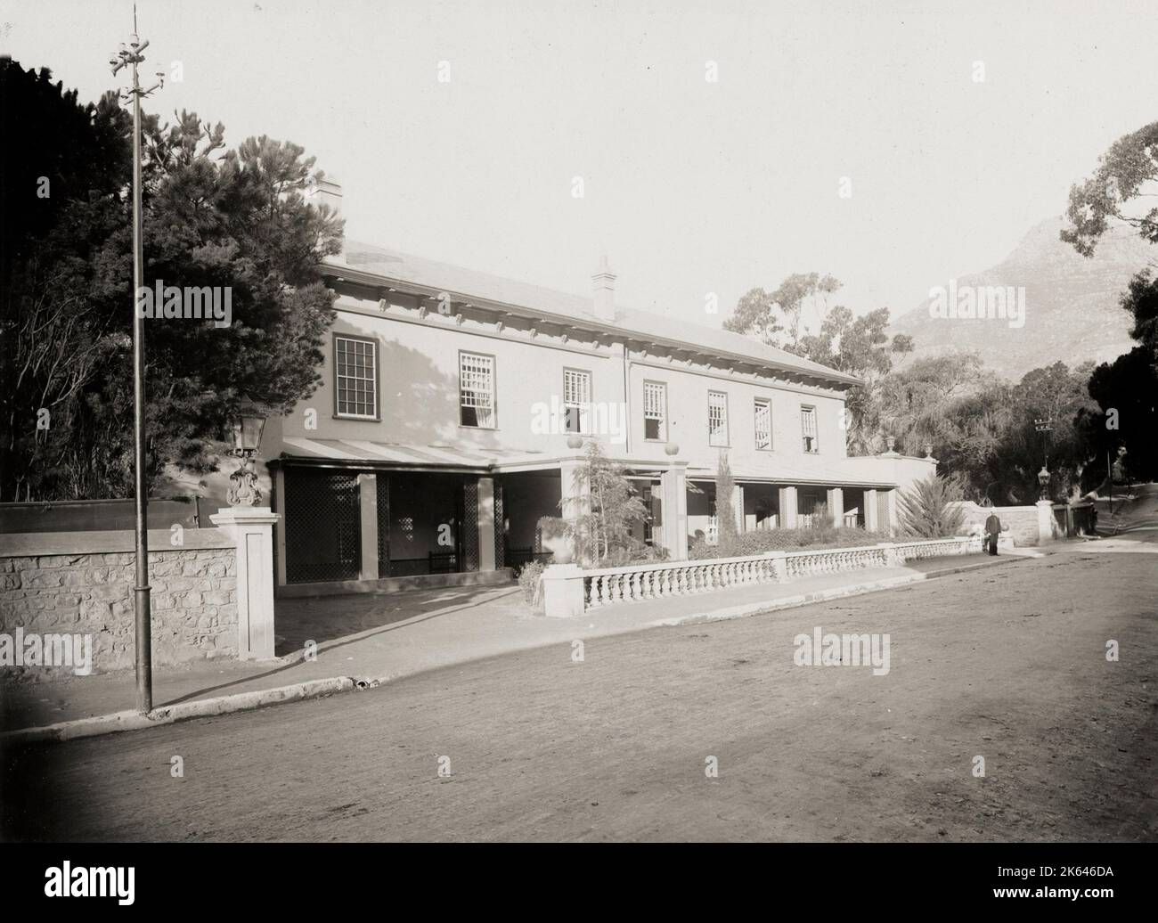 Vintage 19. Jahrhundert Foto: Admiralty House, Simonstown, Südafrika. Stockfoto