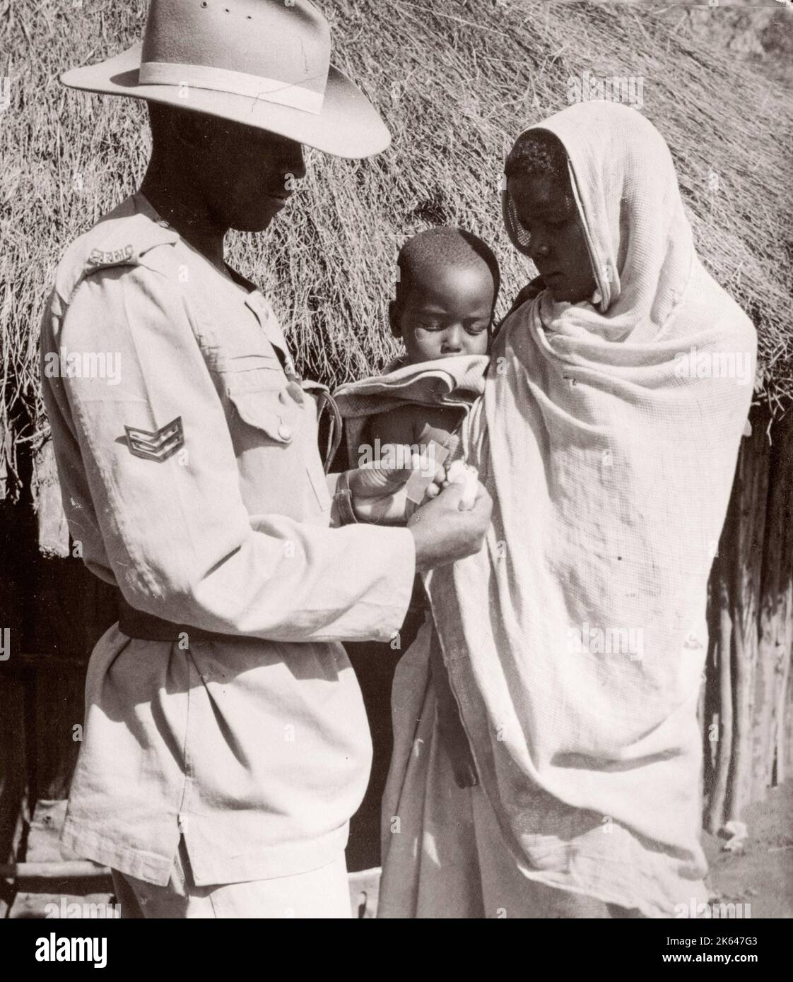 1940s Ostafrika - Armeeärztliches geordnetes Kenia-Foto eines britischen Armeevermittlers, der während des Zweiten Weltkriegs in Ostafrika und dem Nahen Osten stationiert war Stockfoto